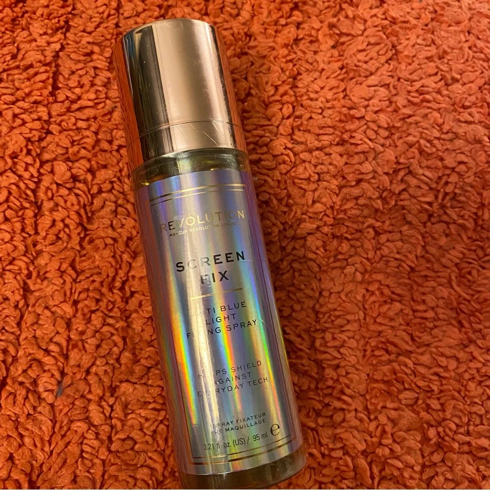 MAKEUP REVOLUTION Screen Fix Anti Blue Light Fixing Spray